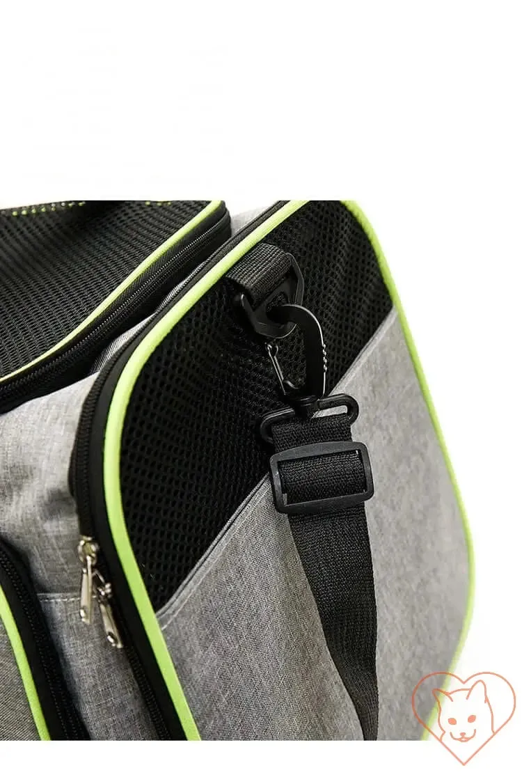 Portable Foldable Cat Carrier Backpack with Breathable Design